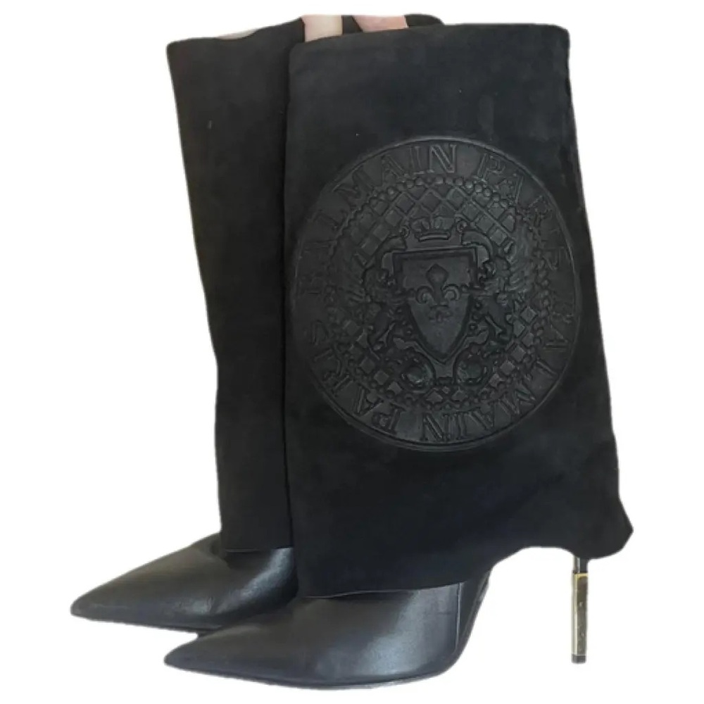 Balmain Black Heeled Boots with Embossed Logo